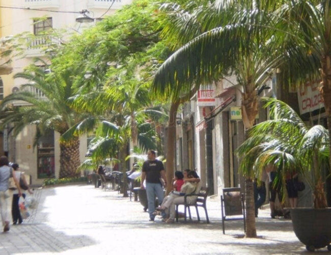 Calle de Pérez Galdós en Santa Cruz de Tenerife (3)