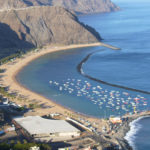 Vista aérea desde el este de la playa de las teresitas en santa cruz de Tenerife